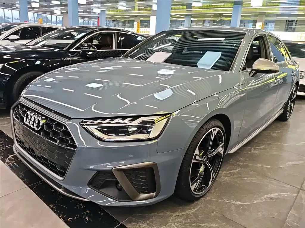 Audi A4L 2022 из CN, фото 9