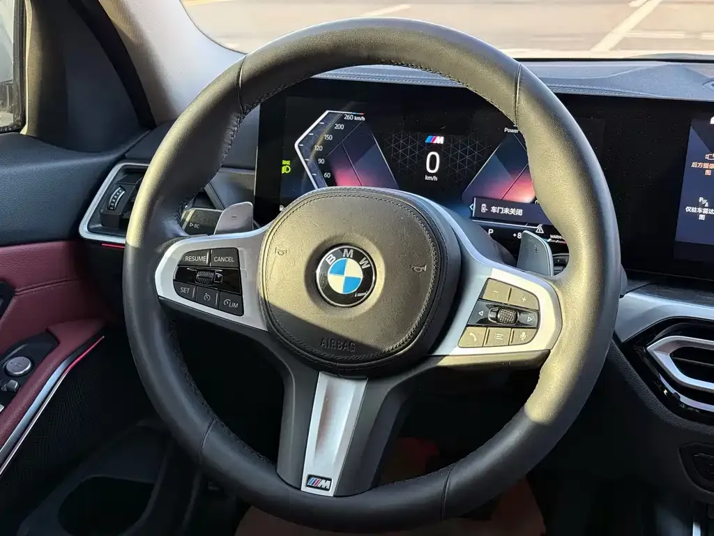 BMW 3 Series 2023 из CN, фото 10