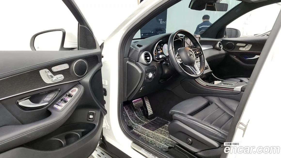 Mercedes-Benz GLC-Class 2023 из KR, фото 8