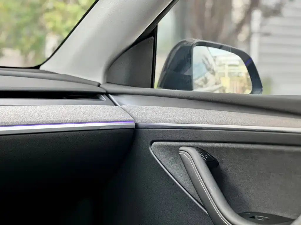 Tesla Model Y 2024 из CN, фото 8