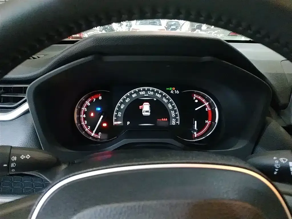 Toyota RAV4 2023 из CN, фото 4