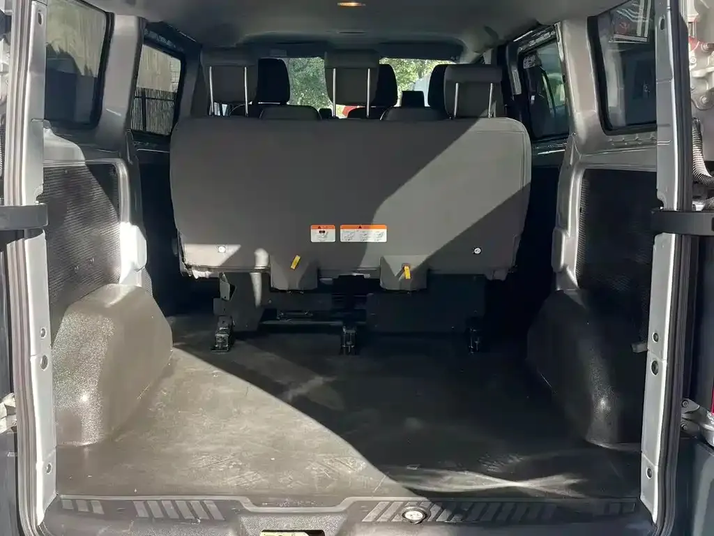 Ford Transit 2022 из CN, фото 4