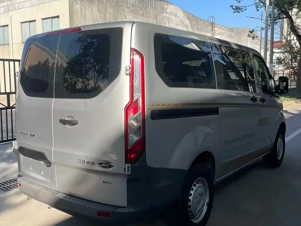 Ford Transit 2022 из CN, фото 6