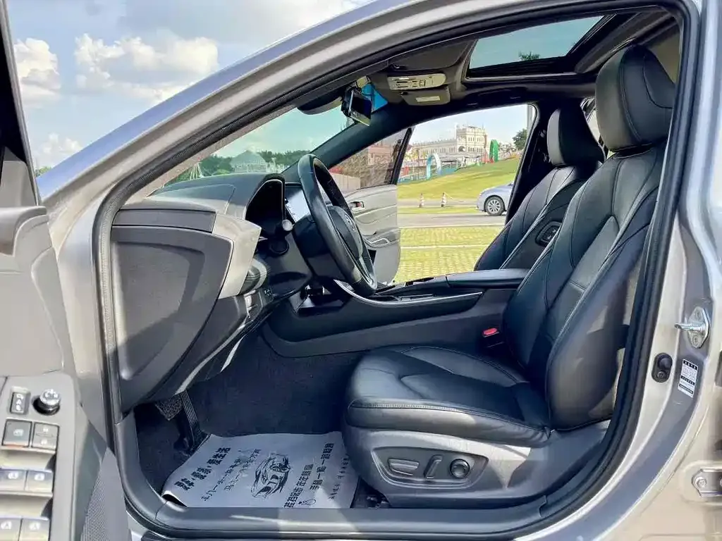 Toyota Avalon 2021 из CN, фото 3