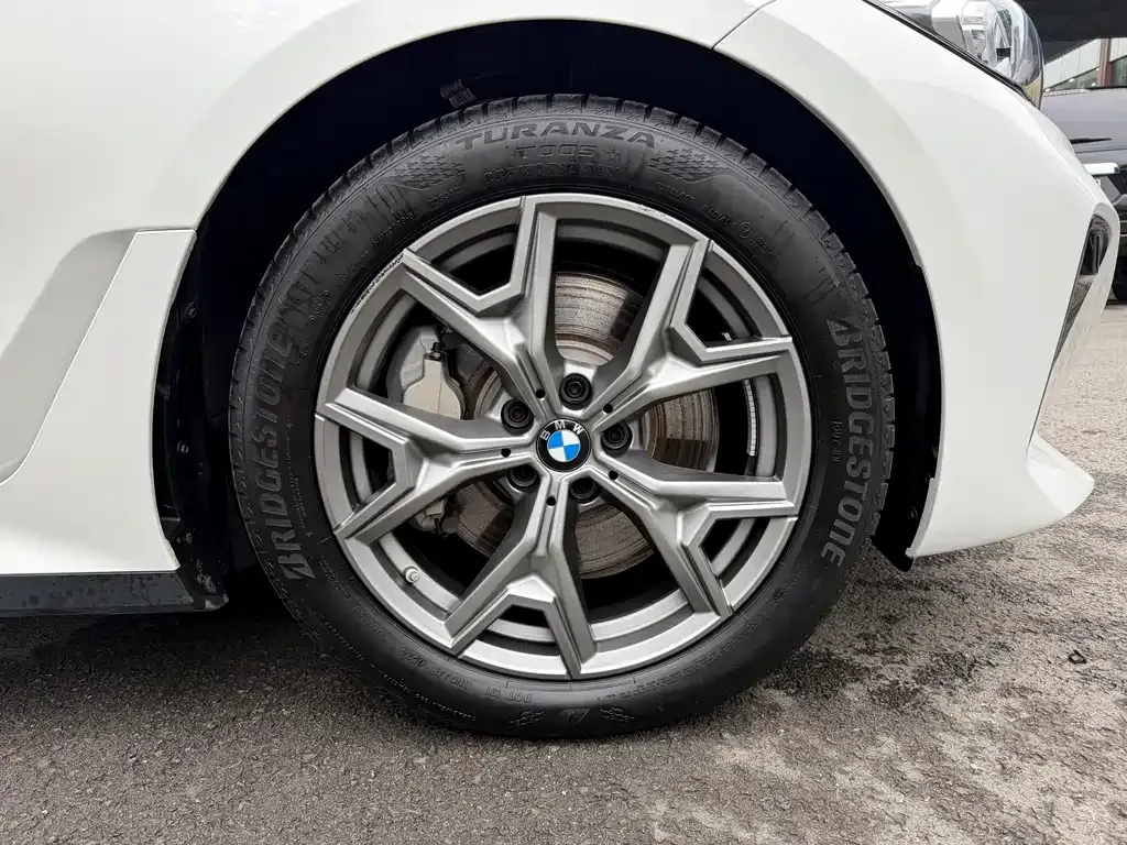BMW i3 2025 из CN, фото 3