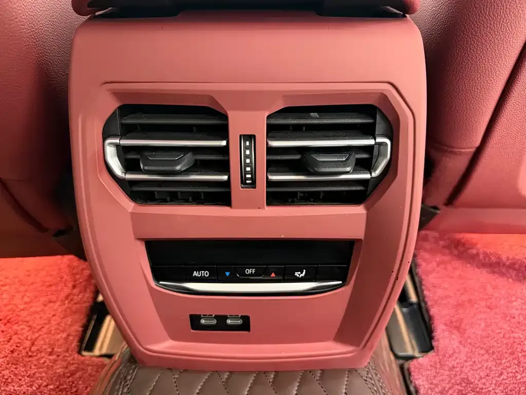 BMW i3 2025 из CN, фото 7
