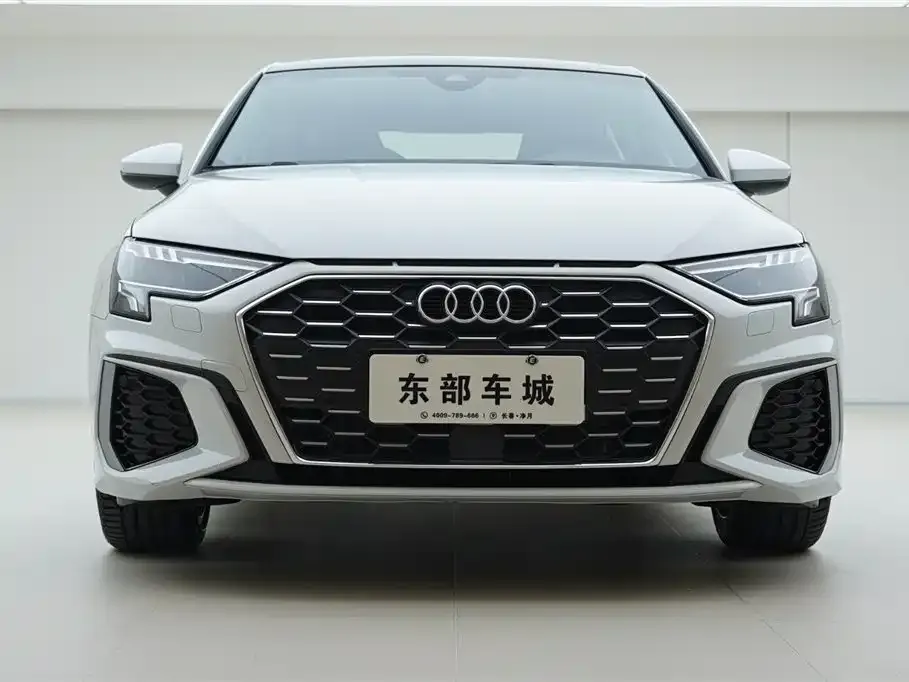 Audi A3 2024 из CN, фото 2