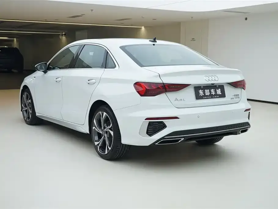 Audi A3 2024 из CN, фото 3