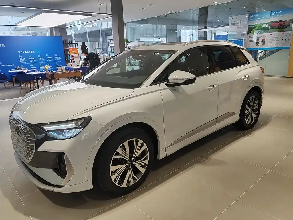 Audi Q4 e-tron 2025 из CN, фото 1