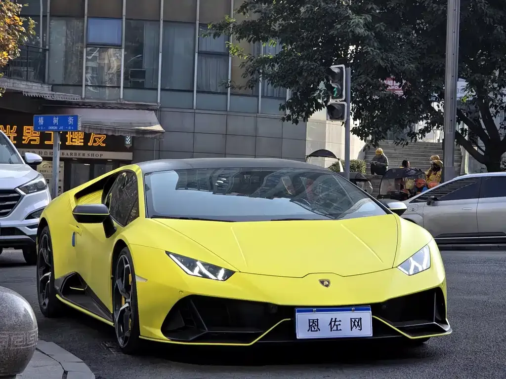 Lamborghini Huracan — фото 2