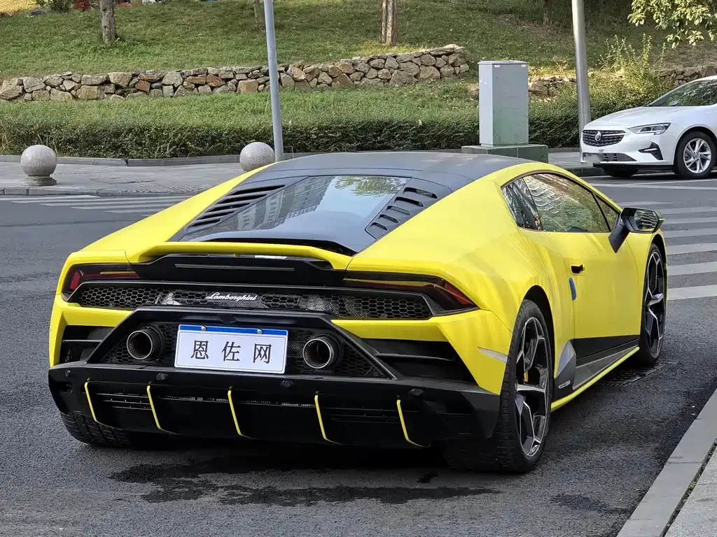 Lamborghini Huracan — фото 5