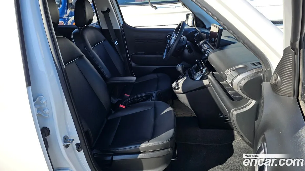 Hyundai Casper 2023 из KR, фото 8