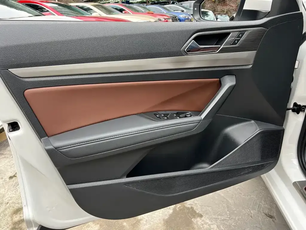 Volkswagen Lavida 2021 из CN, фото 7
