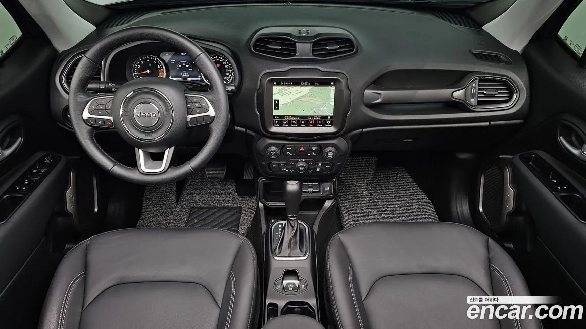 Jeep Renegade 2023 из KR, фото 8