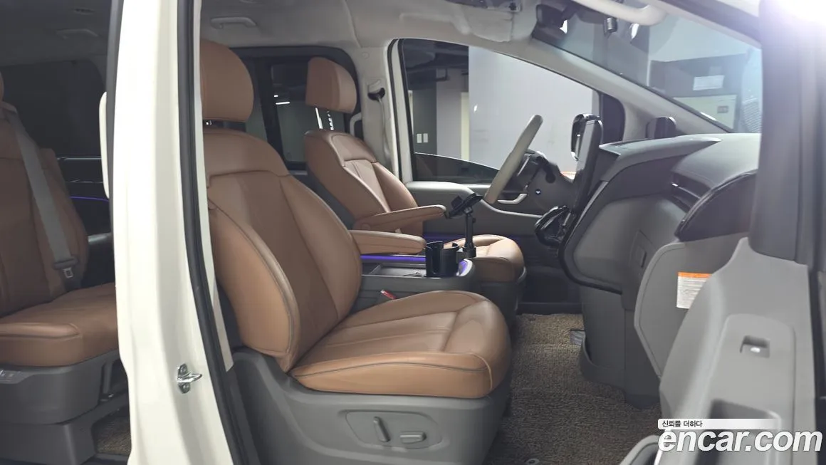 Hyundai Staria — фото 5