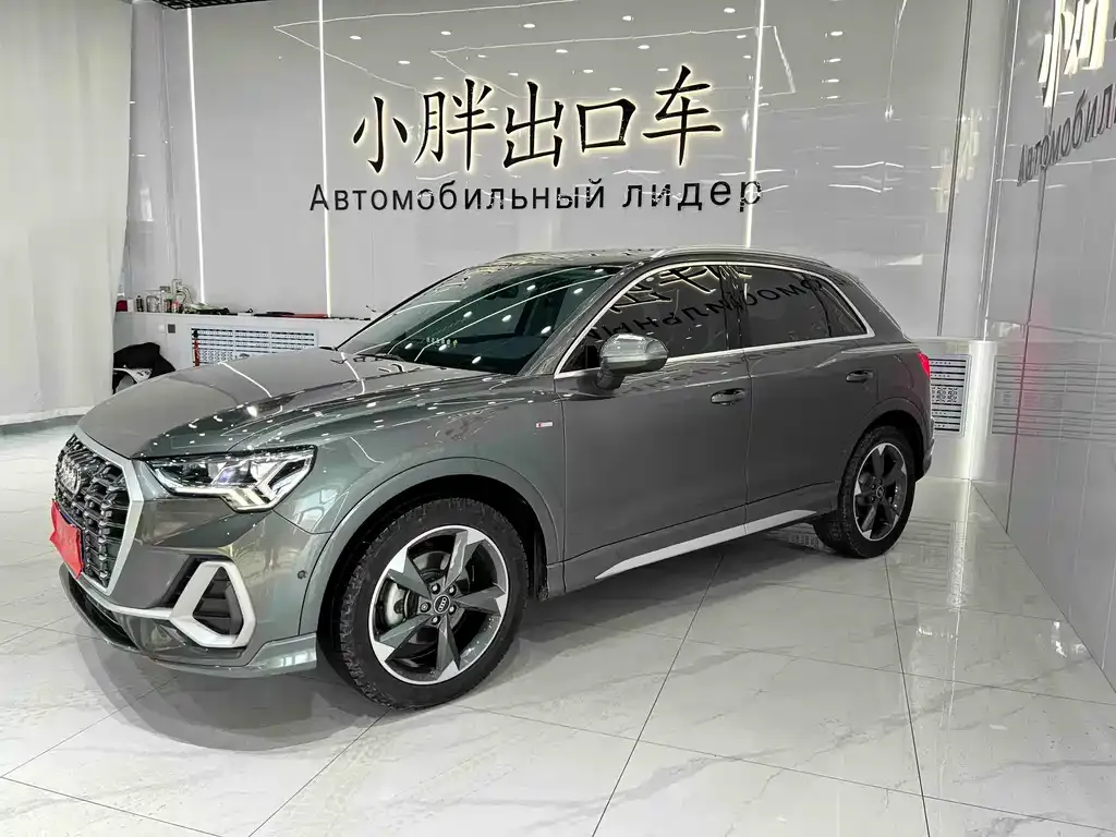 Audi Q3 2023 из CN, фото 1