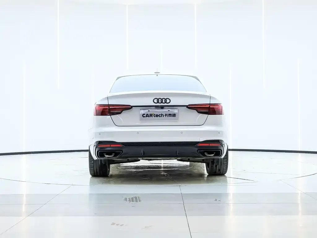 Audi A4L 2024 из CN, фото 7