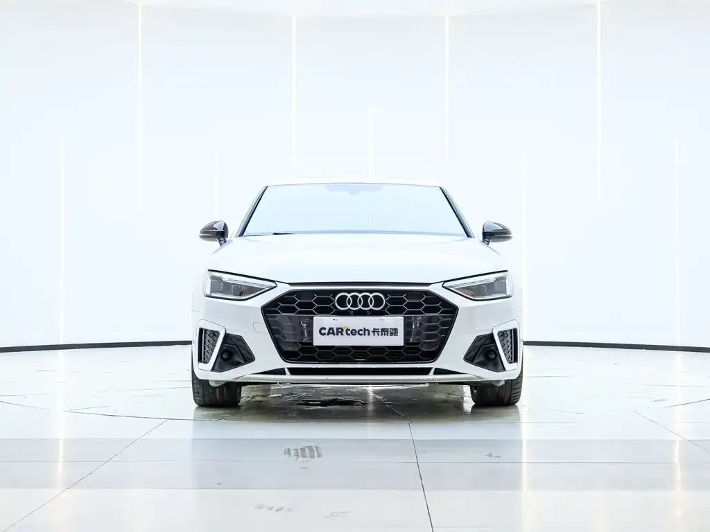 Audi A4L 2024 из CN, фото 4