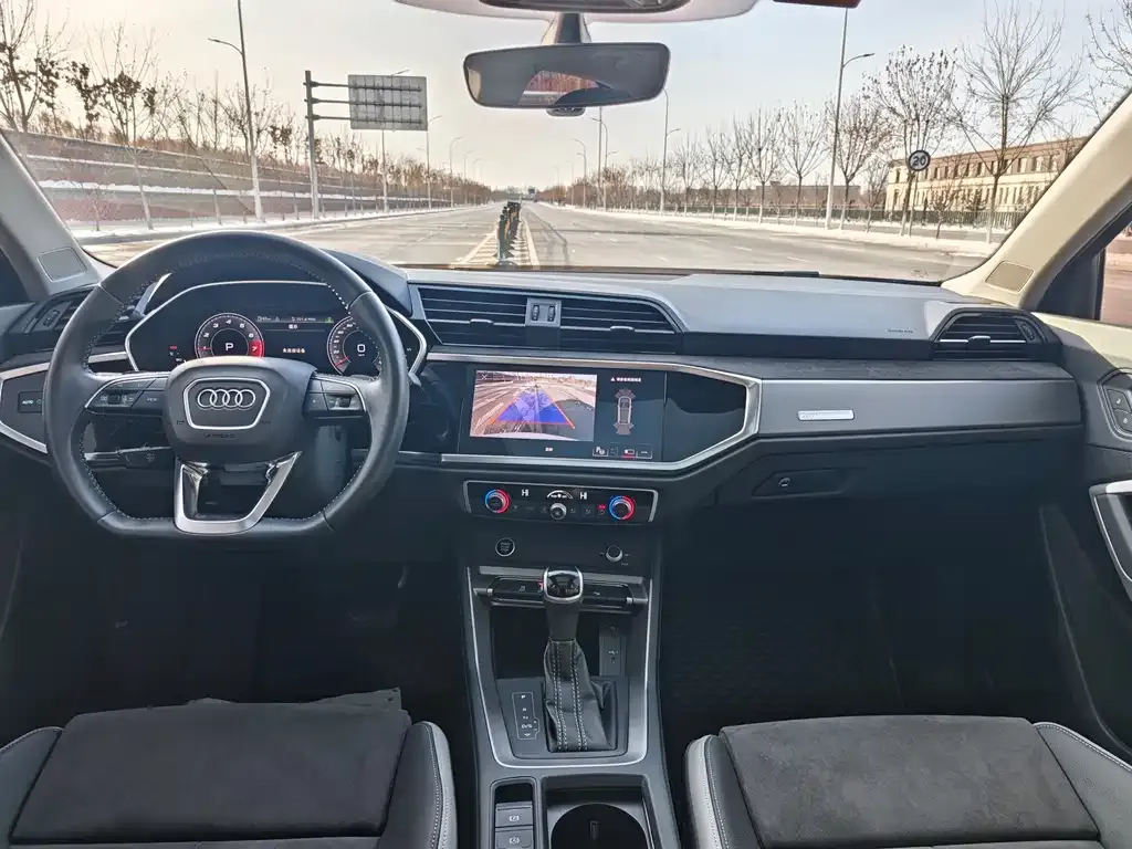 Audi Q3 2022 из CN, фото 8