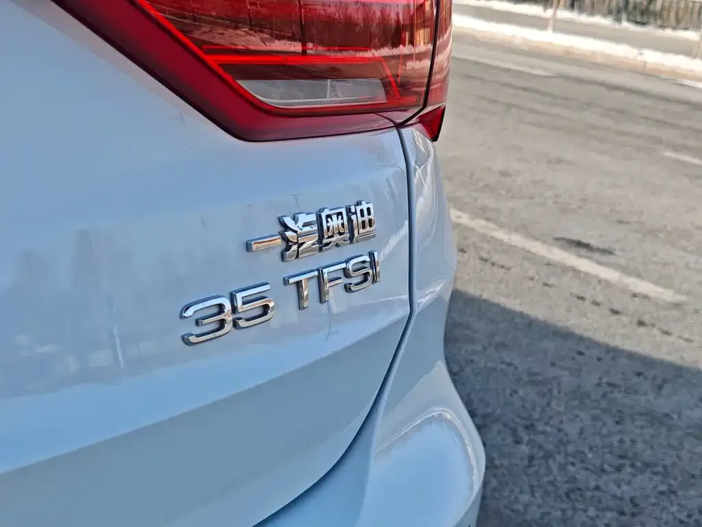Audi Q3 2022 из CN, фото 7