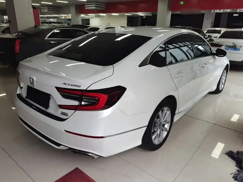 Honda Accord 2022 из CN, фото 7