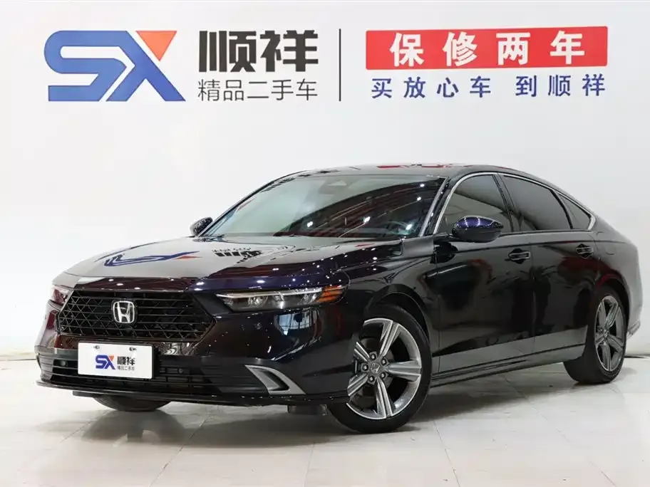 Honda Accord — фото 1