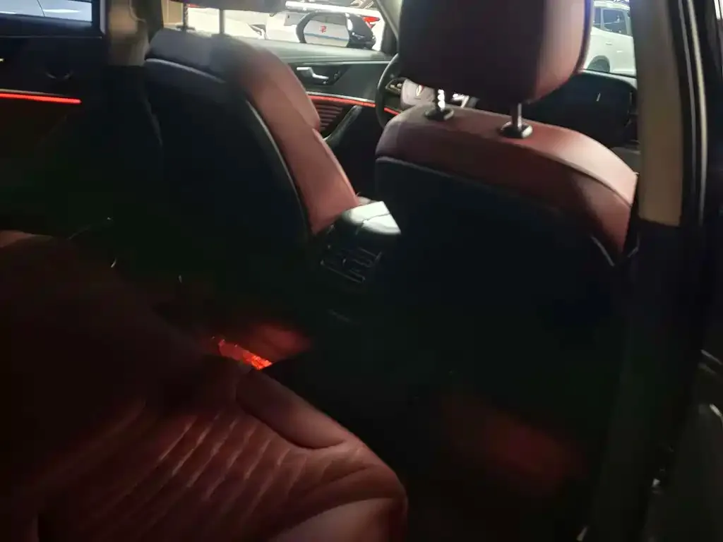 Hongqi HS5 2024 из CN, фото 7