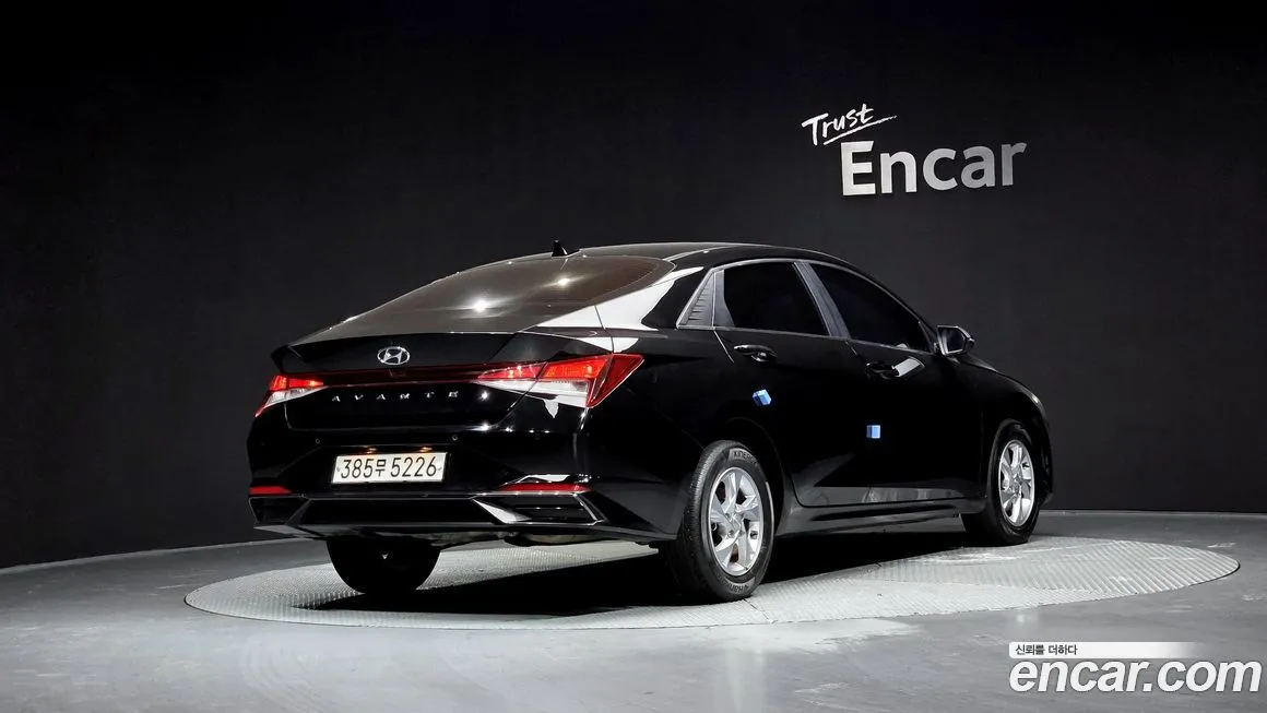 Hyundai AVANTE 2021 из KR, фото 2