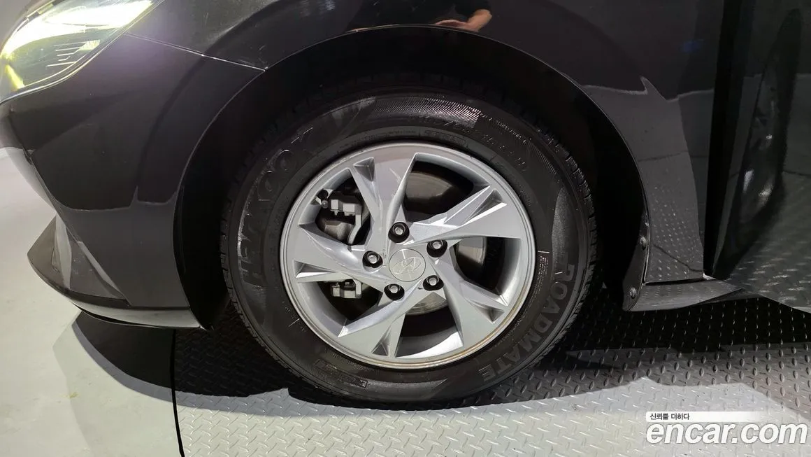 Hyundai AVANTE 2021 из KR, фото 5