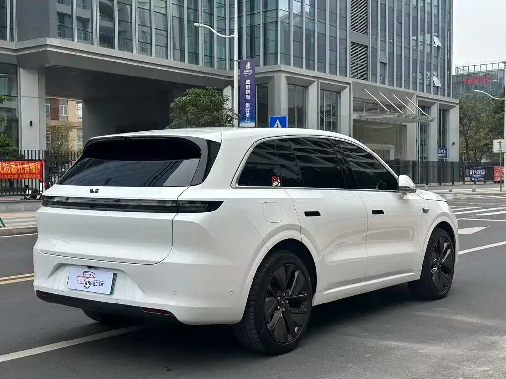 Li Auto L6 2024 из CN, фото 2