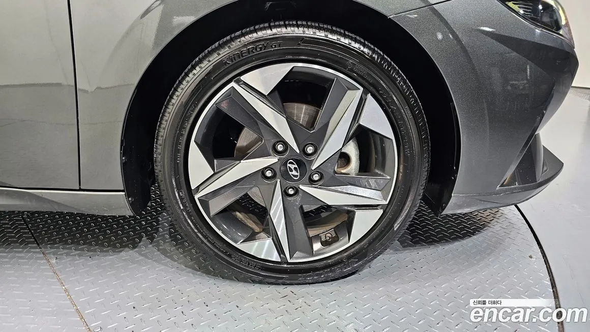 Hyundai AVANTE 2021 из KR, фото 5