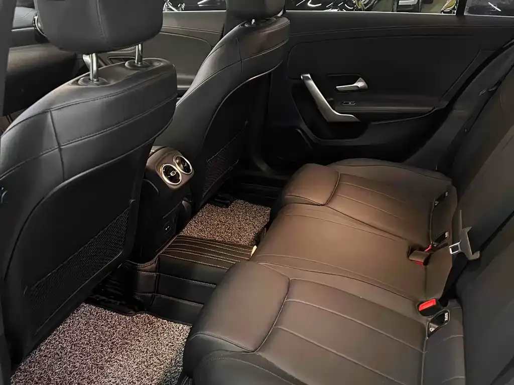 Mercedes-Benz A-Class 2021 из CN, фото 9