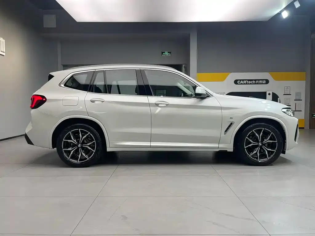BMW X3 2024 из CN, фото 7