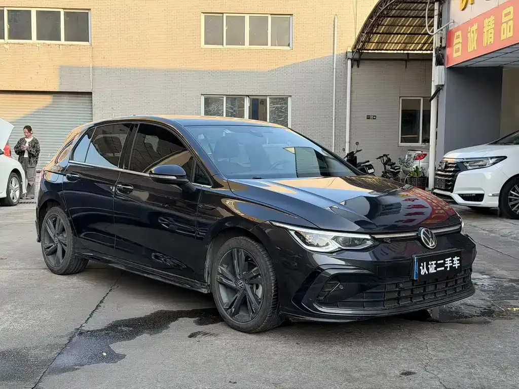 Volkswagen Golf 2021 из CN, фото 5