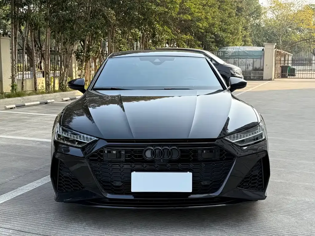 Audi A7L — фото 7
