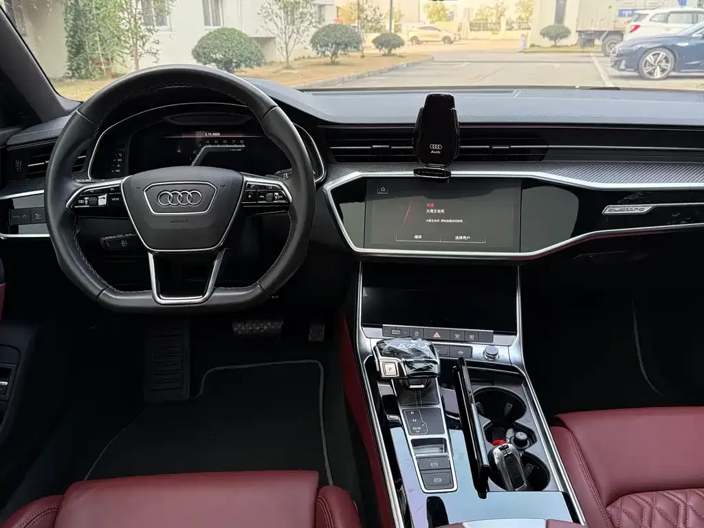 Audi A7L — фото 3