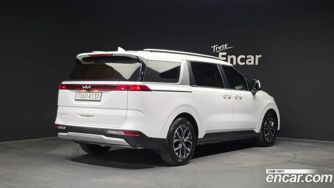 Kia Carnival 2022 из KR, фото 2