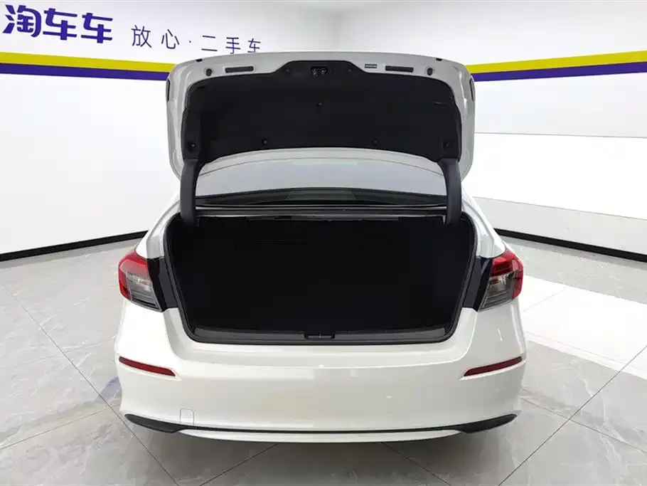 Honda Civic 2024 из CN, фото 4