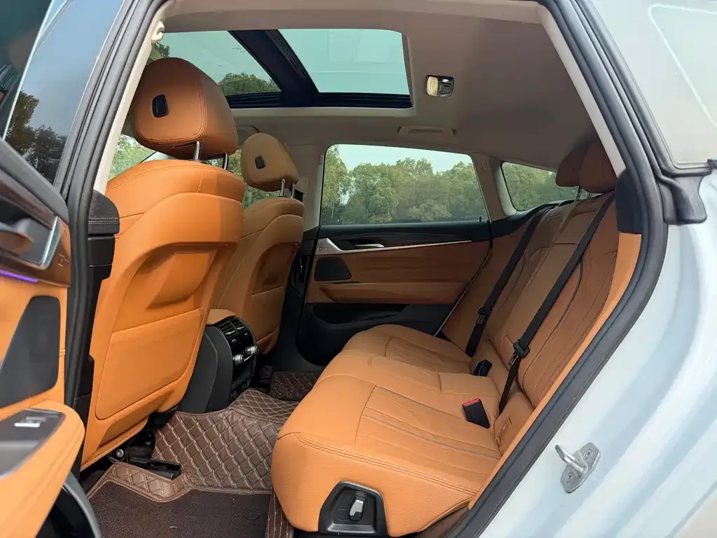 BMW 6 Series GT 2024 из CN, фото 2