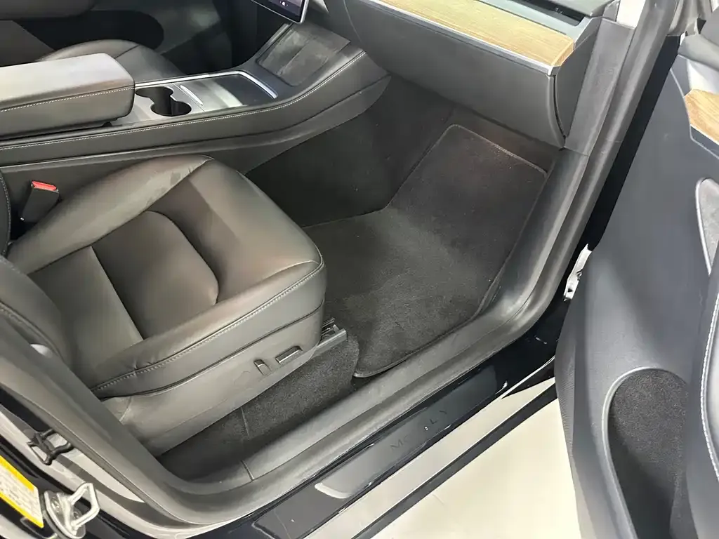 Tesla Model Y 2022 из CN, фото 4