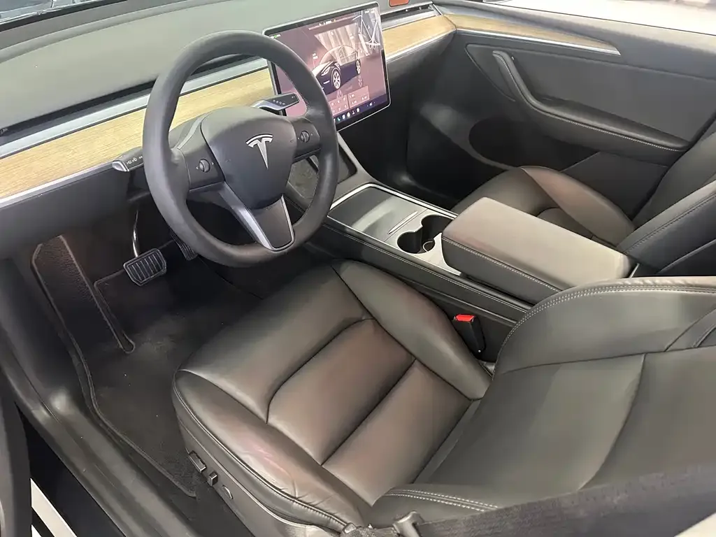 Tesla Model Y 2022 из CN, фото 2