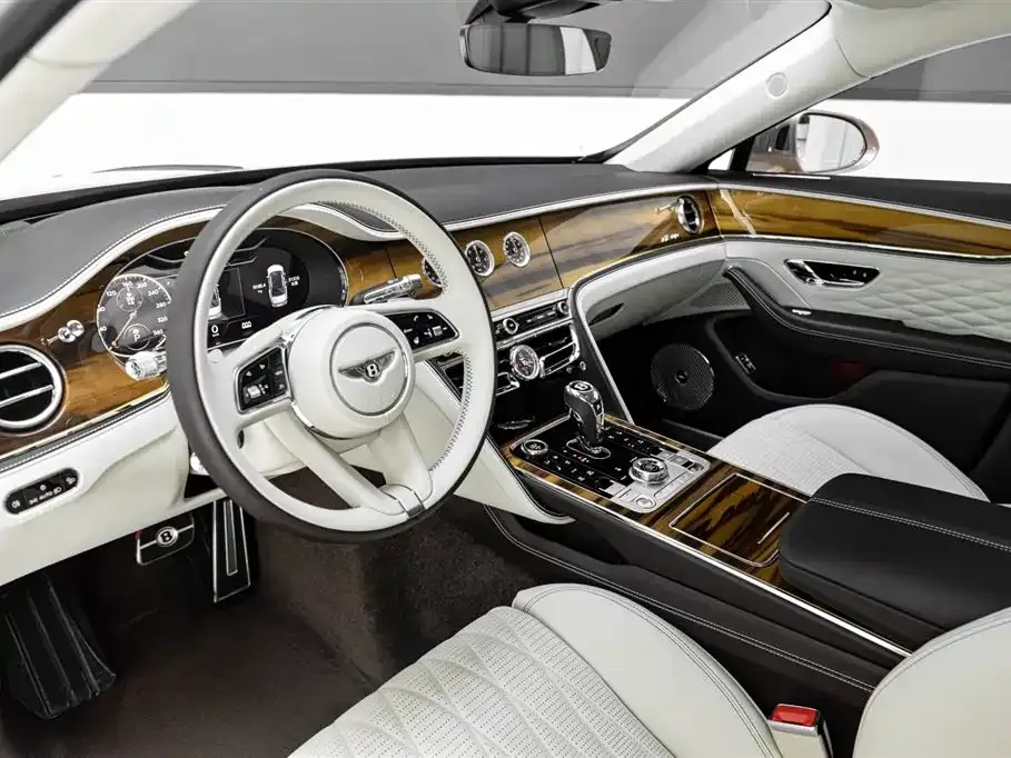 Bentley Flying Spur 2023 из CN, фото 4