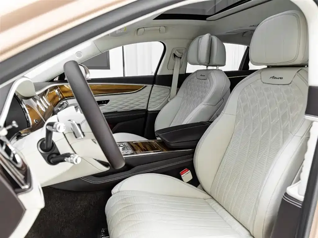 Bentley Flying Spur 2023 из CN, фото 9