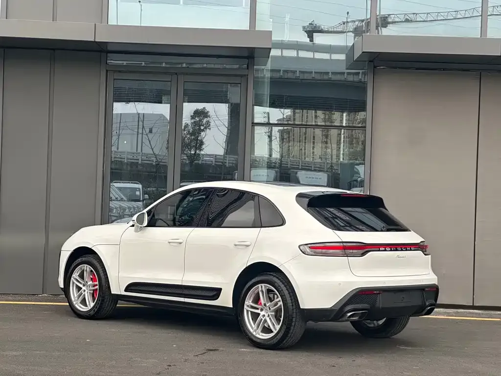 Porsche Macan — фото 6