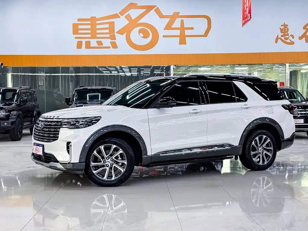 Ford Explorer 2024 из CN, фото 1