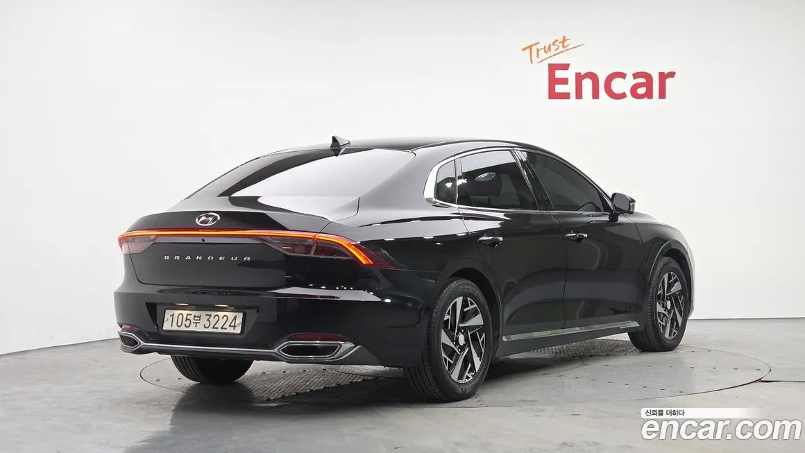 Hyundai Grandeur 2022 из KR, фото 3