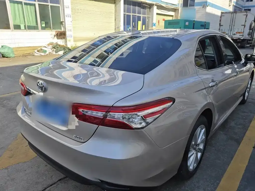 Toyota Camry 2022 из CN, фото 7