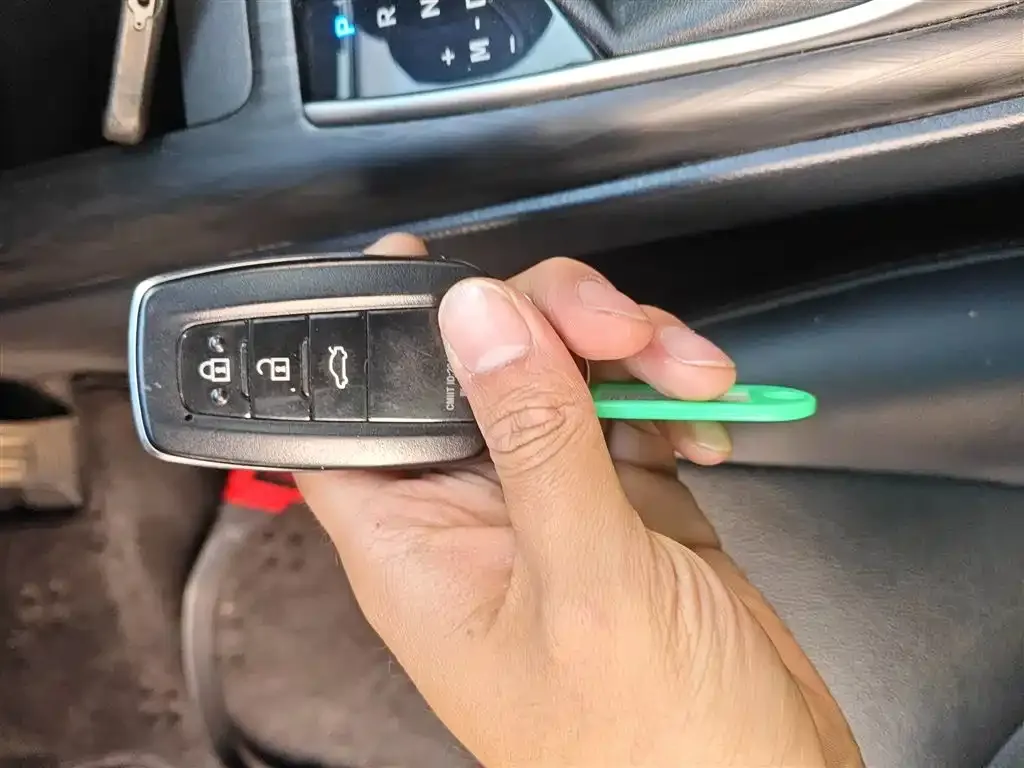 Toyota Camry 2022 из CN, фото 9