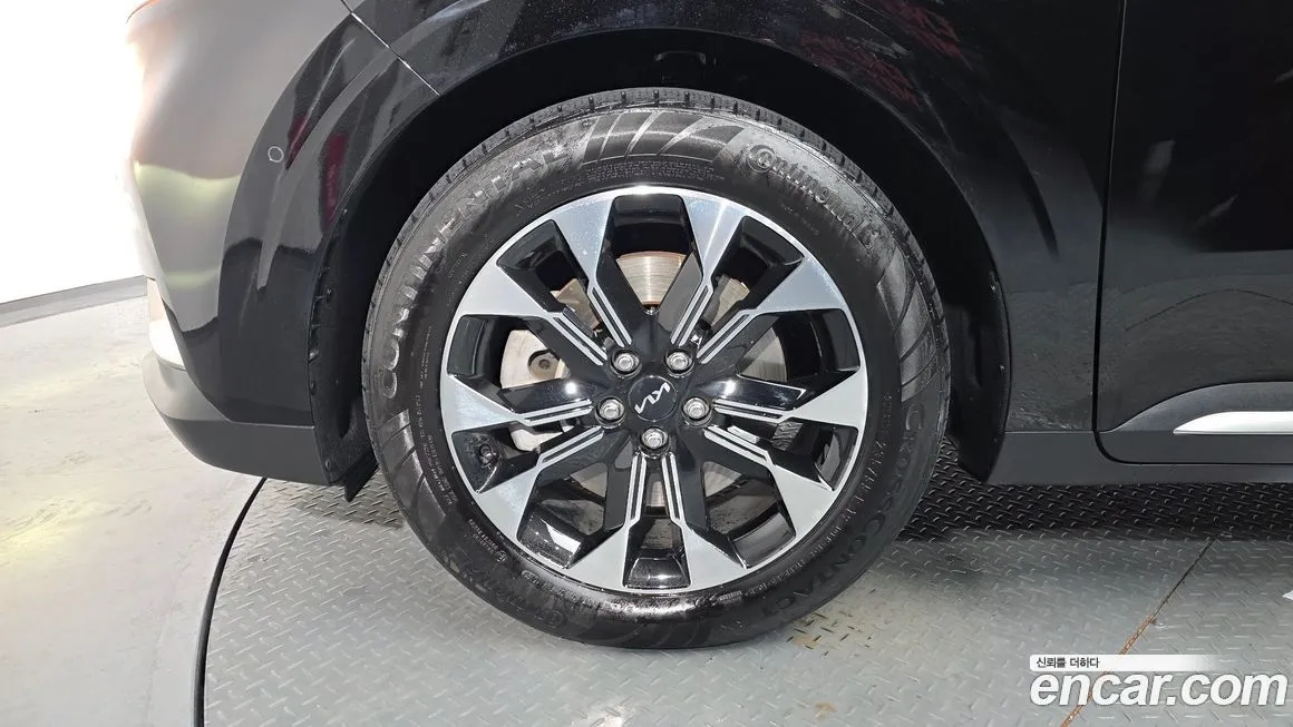 Kia Carnival 2023 из KR, фото 5