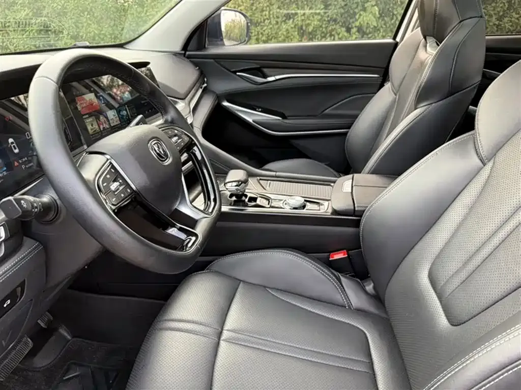 Changan CS75PLUS 2021 из CN, фото 2